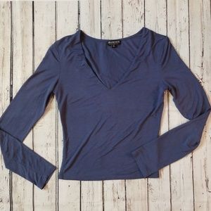 Fashion Nova | V-Neck Top Size M